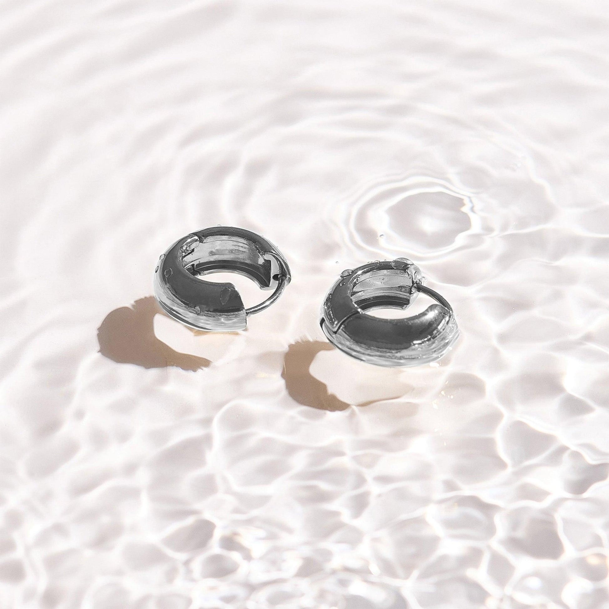 Chunky Mini Hoop Earrings - EVRYJEWELS
