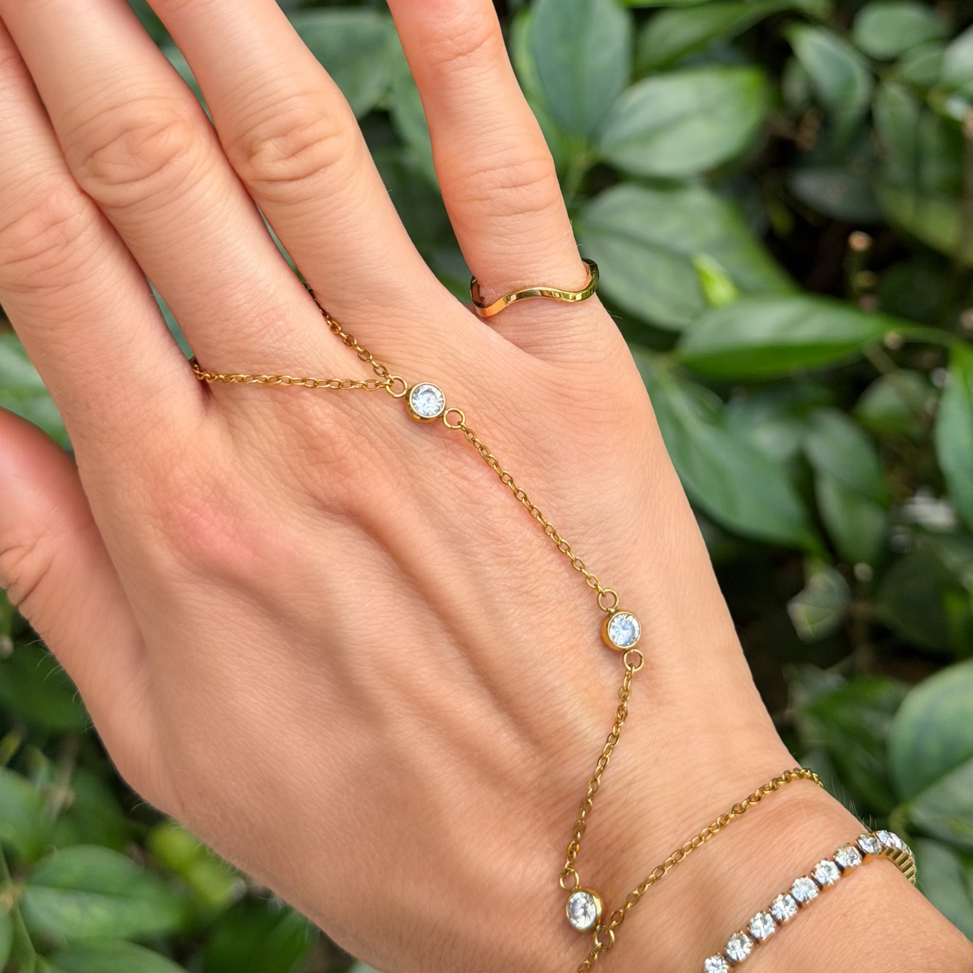 Starlight Hand Chain 2.0 - EVRYJEWELS
