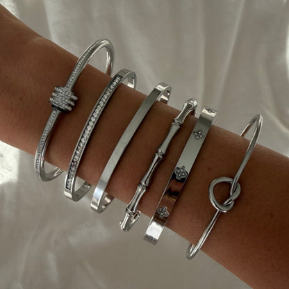 Twisty Bling Bangle - EVRYJEWELS