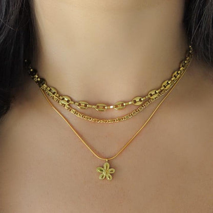 Petunia Necklace - EVRYJEWELS
